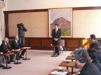 2月22日（火曜日）2月22日（火曜日）松山市議会会派・松山維新の会議員らとの意見交換会（県庁）の画像