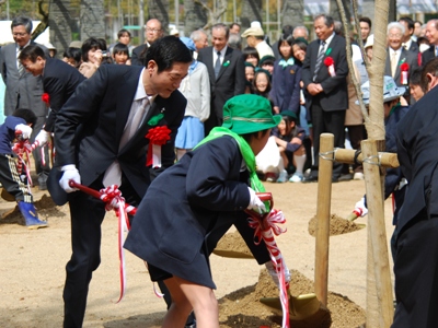 4月23日（土曜日）愛媛県植樹祭（西条市）の画像