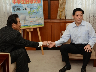 7月7日（木曜日）「全国離島交流中学生野球大会」名誉会長村田兆治氏の訪問（県庁）の画像