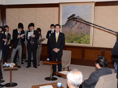 2月21日（火曜日）松山市議会会派・松山維新の会議員との意見交換会（県庁）の画像