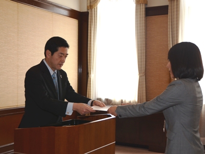 3月30日（金曜日）他県及び市町交流職員等辞令交付式（県庁）の画像