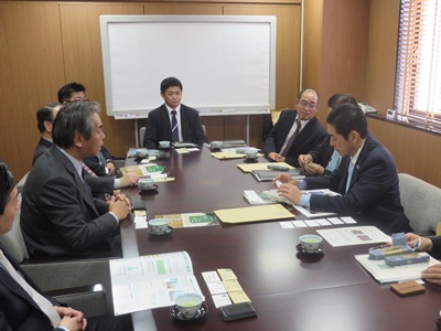 1月31日（金曜日）県産材製品の販路開拓に係る江間忠木材株式会社へのトップセルース（東京都）