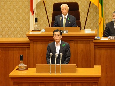 5月13日（水曜日）臨時県議会（県議会議事堂）の画像
