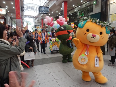 11月29日（日曜日）ゆるキャラグランプリ2015みきゃん応援感謝パレード（松山市内）の画像