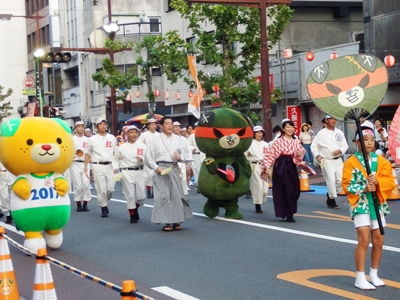 8月12日（金曜日）松山まつり野球拳おどり（松山市内）の画像