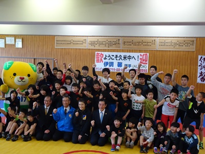 2月19日（日曜日）県レスリング競技専属アドバイザーコーチの伊調馨氏による県内中高生への技術指導視察（松山市）の画像