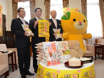 4月4日（火曜日）全農愛媛県本部、米加工販売会社の訪問（県産米「にこまる」の販売報告）（県庁）の画像