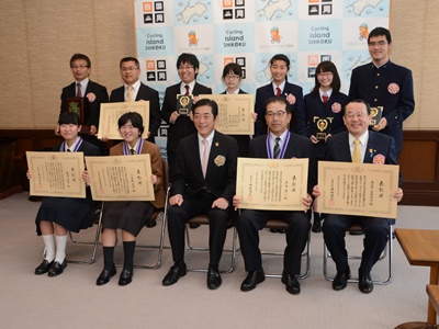 4月25日（火曜日）愛顔のえひめ知事表彰式（県庁）の画像