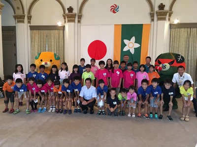 8月21日（月曜日）うわじま子ども観光大使・えひめ子ども観光大使らの訪問（県庁）の画像