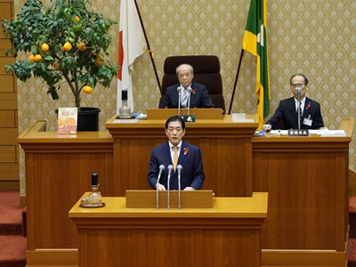 11月27日（月曜日）12月定例県議会開会（県議会議事堂）の画像