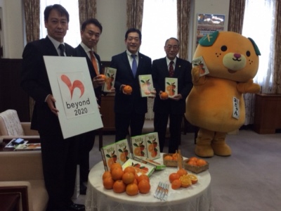 1月23日（火曜日）菓子製造販売会社、中予の農業協同組合の訪問（県産柑橘を使用した新商品の販売報告）（県庁）の画像