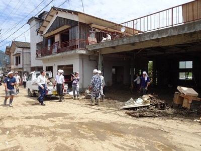 7月12日（木曜日）平成30年7月豪雨災害に係る被災地視察（西予市野村町野村）の画像