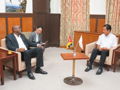 9月18日（火曜日）モザンビークオリンピック委員会会長らの訪問（県庁）の画像