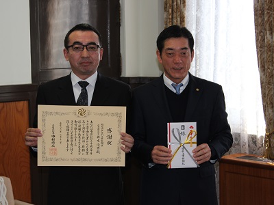 2月12日（火曜日）株式会社日刊工業新聞社からの災害寄附金贈呈式（県庁）の画像