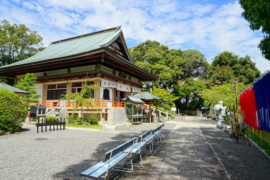 伊予遍路道（八坂寺境内）の画像1