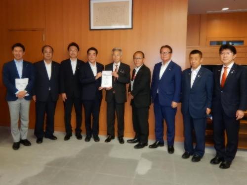 5月30日（木曜日）文部科学大臣への重要施策提案・要望（東京都）