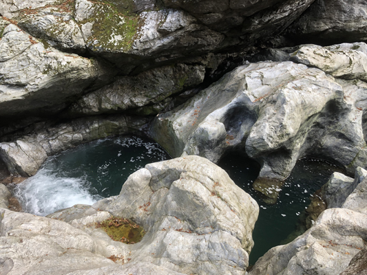 八釜の甌穴群の画像3