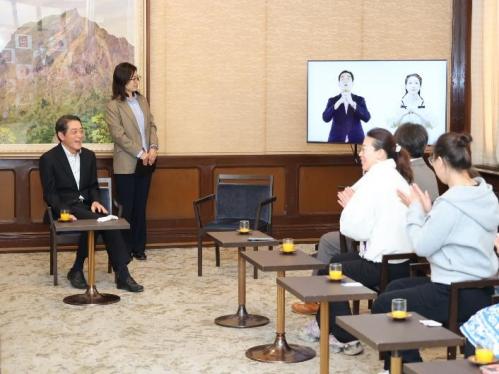 4月10日（木曜日）中国の旅行会社関係者らの訪問（県庁）