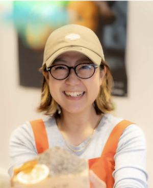 野中　玲麻　氏