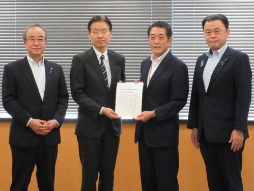 6月27日（金曜日）原子力発電施設等立地地域の振興について要請(内閣府幹部)（東京都）