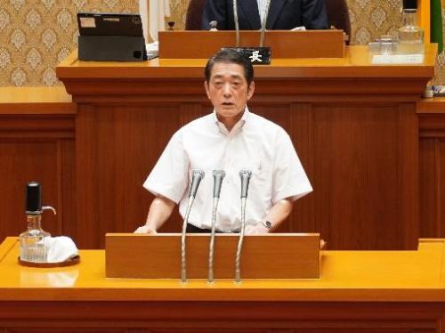 7月2日（水曜日）6月定例県議会閉会（県議会議事堂）