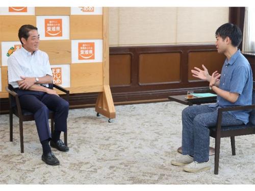 7月9日（水曜日）県出身のショートショート作家 田丸雅智氏の訪問（県庁）