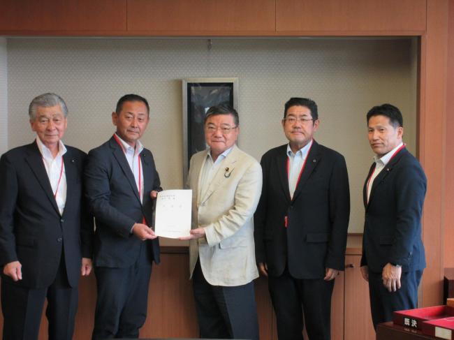 904四国４県議会正副議長会議要望活動（国土交通省）