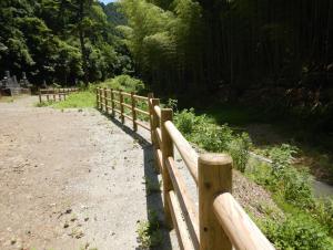 木製転落防止柵