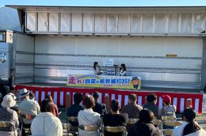 豊岡真澄氏によるトークショー