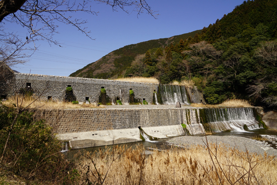 除ケの堰堤の画像