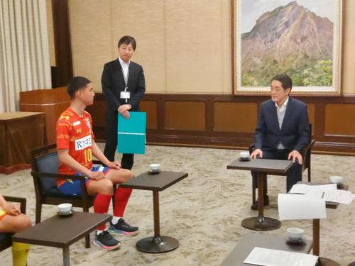 新田高等学校サッカー部 表敬訪問