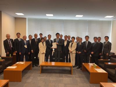 木原内閣官房長官への要望活動写真080514
