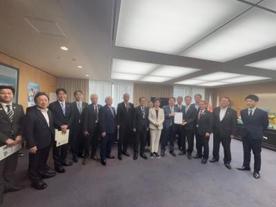 林総務大臣への要望活動写真080514