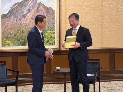 0406スポーツ庁長官