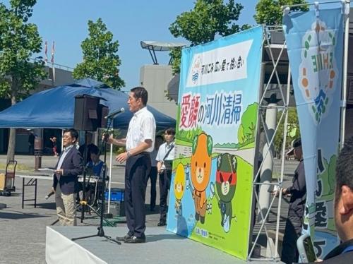 5月30日(土曜日)広い愛で拾い合い愛顔の河川清掃(松山市)