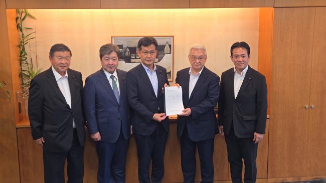 903_④四国4県議会正副議長会議要望活動(厚生労働省