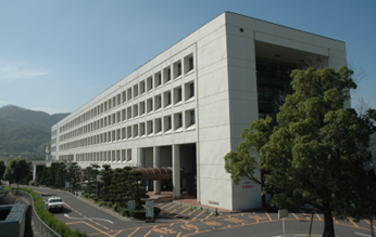 愛媛県立今治病院の画像