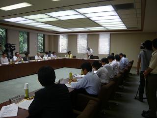 会議の様子の画像2