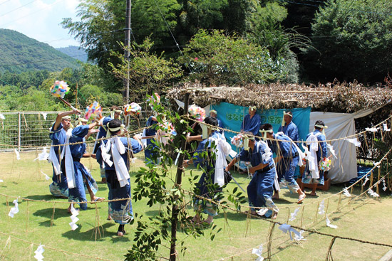 はなとりおどりの画像