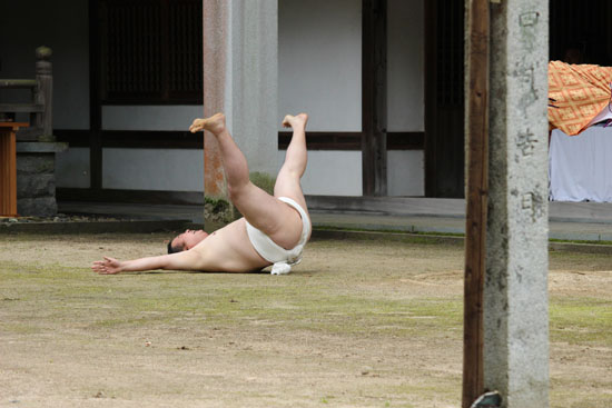 一人相撲の画像2