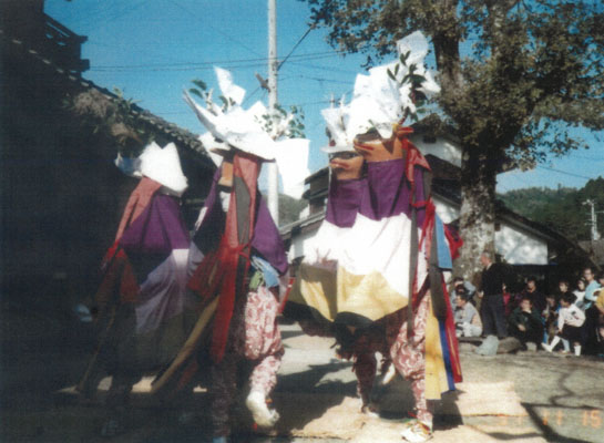 清水の五つ鹿おどりの画像