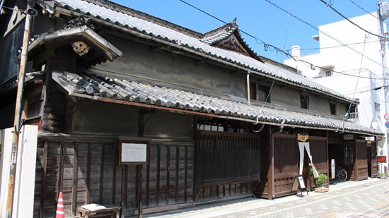 宮内家住宅主屋ほか３件の画像1